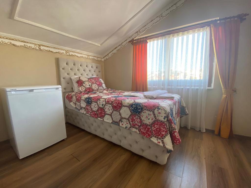 Melles Otel & Apart Antalia Esterno foto