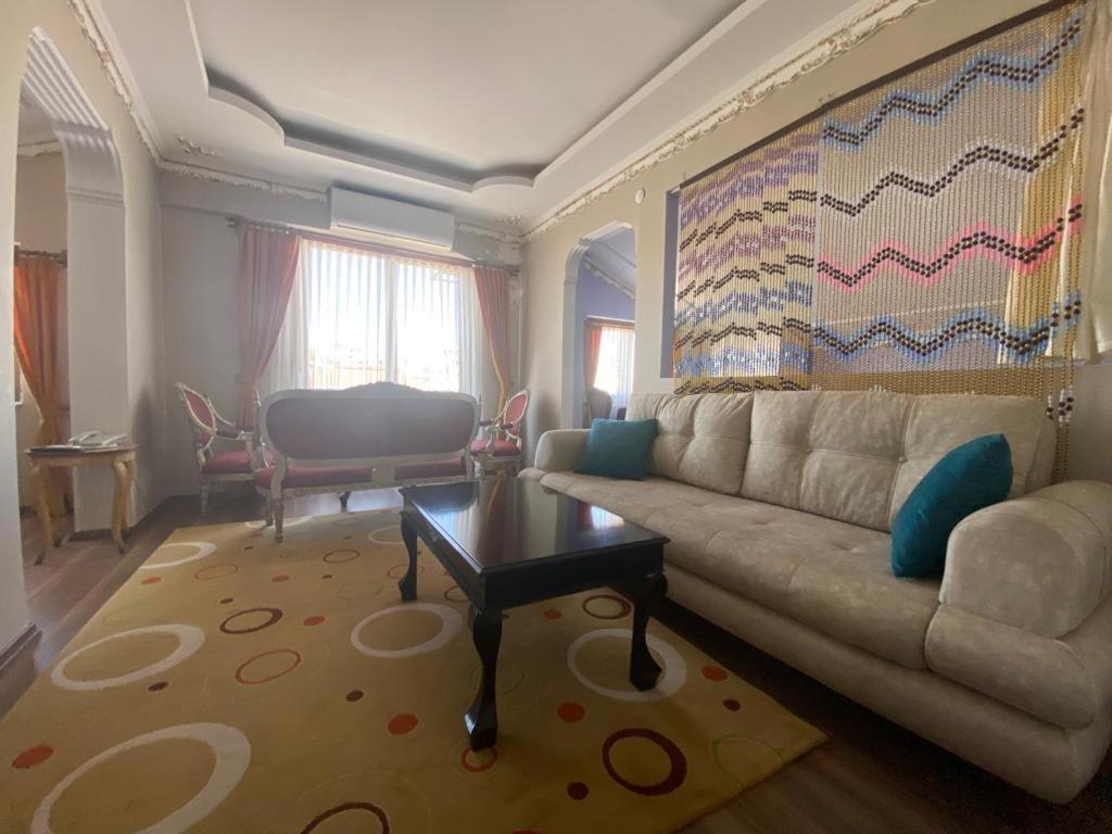 Melles Otel & Apart Antalia Esterno foto